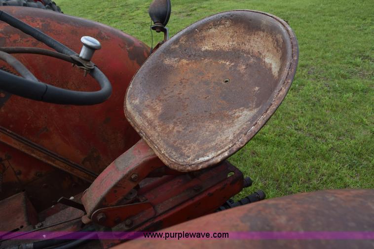 image for item H5048 International 400 tractor