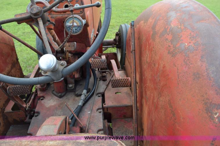 image for item H5048 International 400 tractor