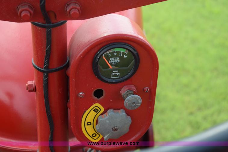 image for item H5049 Farmall Super H tractor