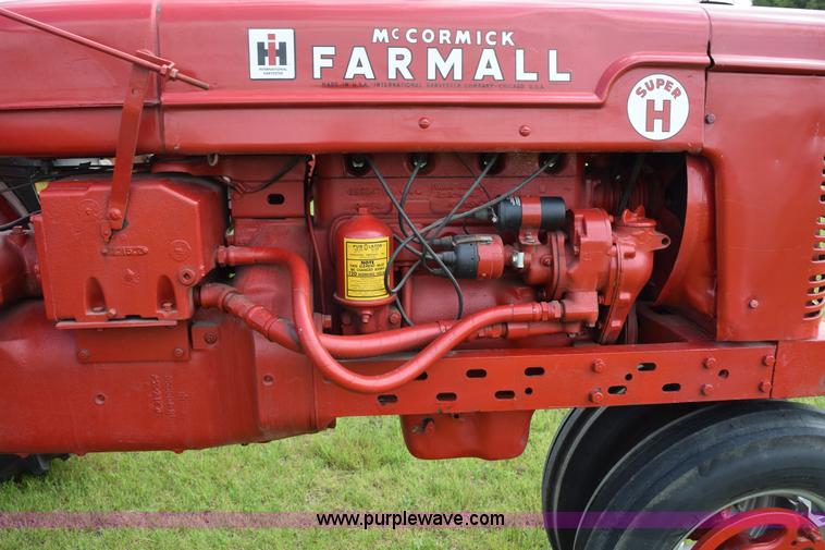 image for item H5049 Farmall Super H tractor