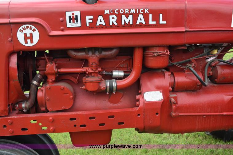 image for item H5049 Farmall Super H tractor