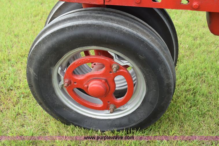 image for item H5049 Farmall Super H tractor