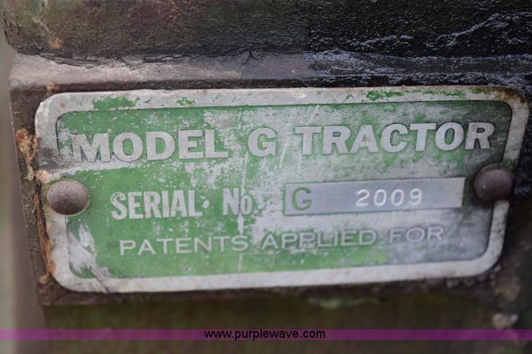 image for item H5052 1938 John Deere G tractor