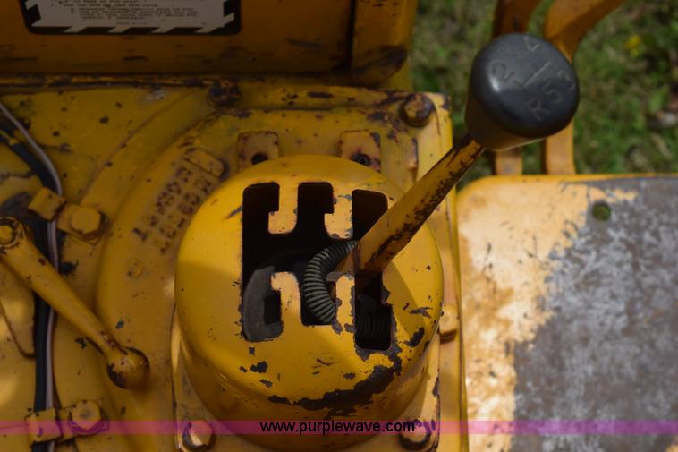 image for item H5054 1965 John Deere 1010 tractor