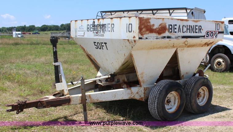 image for item I1647 Wilmar 500 fertilizer spreader
