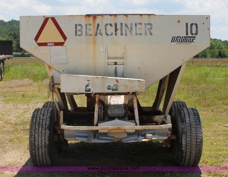 image for item I1647 Wilmar 500 fertilizer spreader