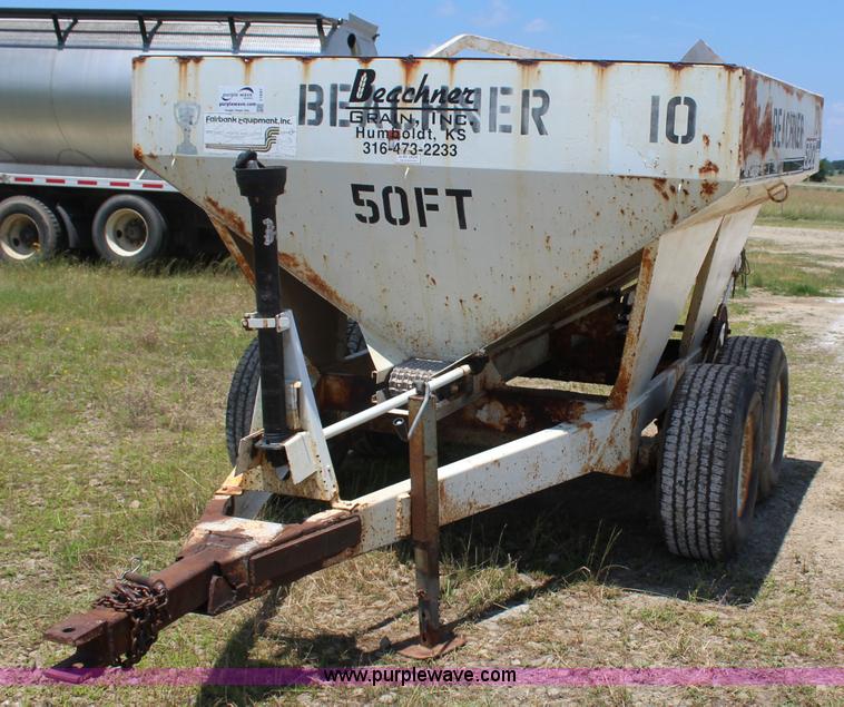 image for item I1647 Wilmar 500 fertilizer spreader