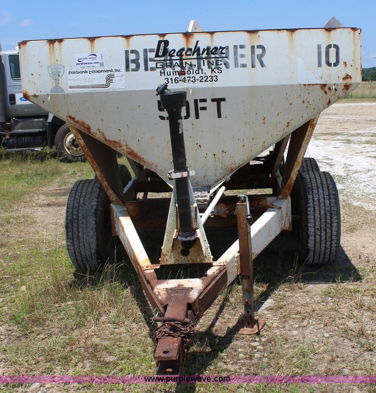 image for item I1647 Wilmar 500 fertilizer spreader