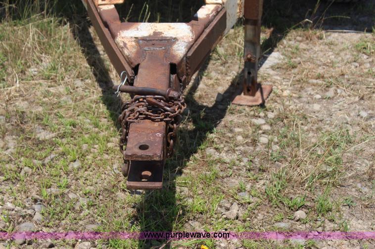 image for item I1647 Wilmar 500 fertilizer spreader