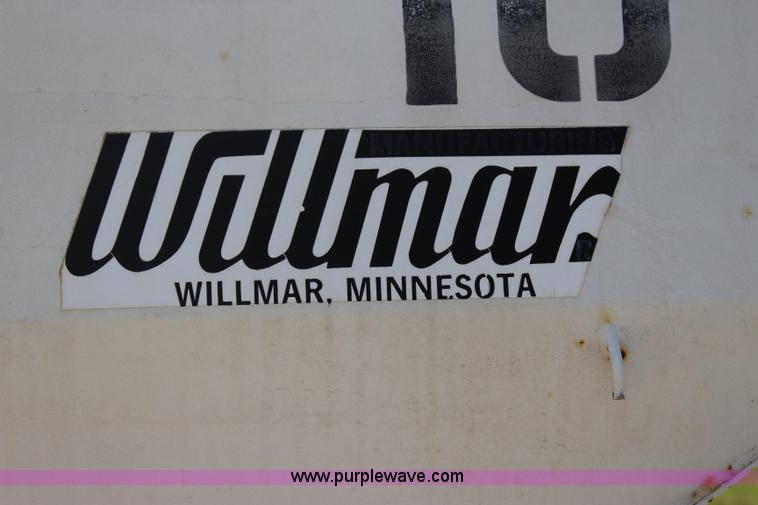 image for item I1647 Wilmar 500 fertilizer spreader