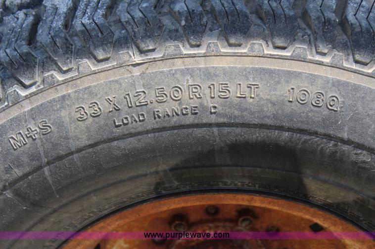 image for item I1647 Wilmar 500 fertilizer spreader