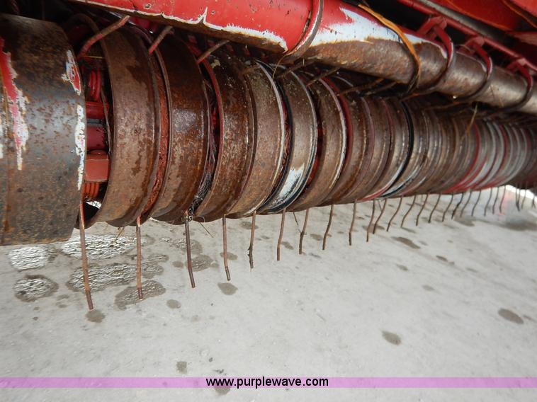 image for item J3844 2000 Case IH RS551 round baler