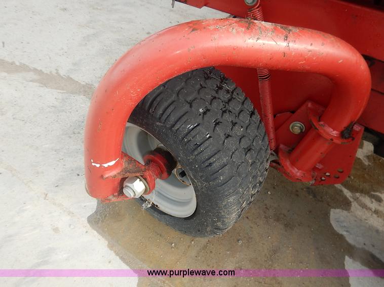 image for item J3844 2000 Case IH RS551 round baler