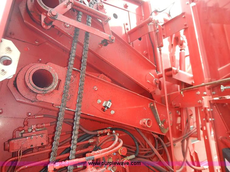 image for item J3844 2000 Case IH RS551 round baler