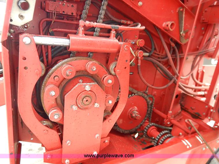 image for item J3844 2000 Case IH RS551 round baler