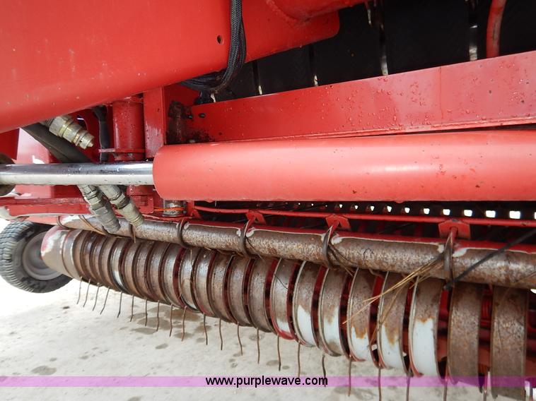 image for item J3844 2000 Case IH RS551 round baler