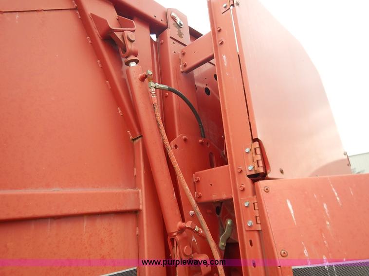 image for item J3884 2001 Case IH RS551 round baler