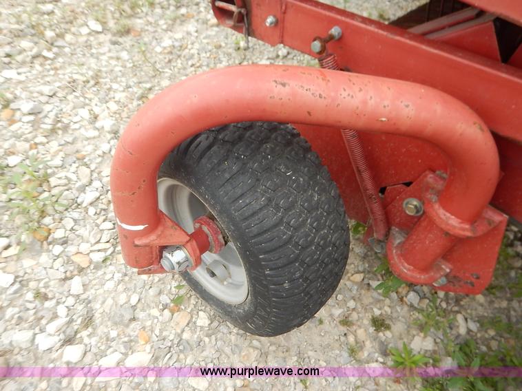 image for item J3884 2001 Case IH RS551 round baler