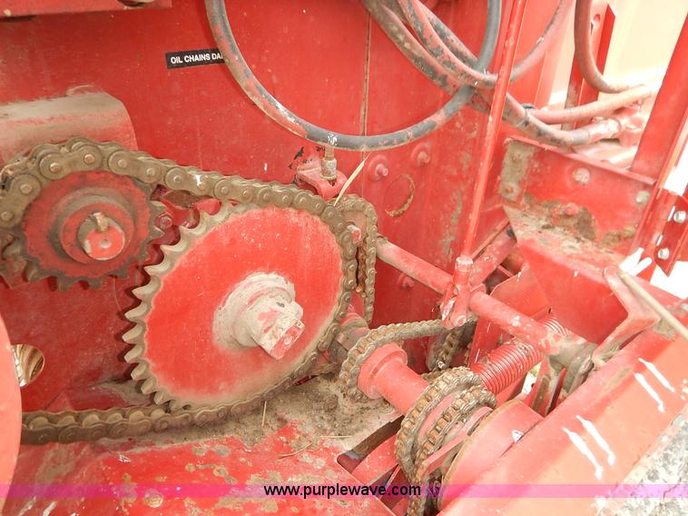image for item J3884 2001 Case IH RS551 round baler