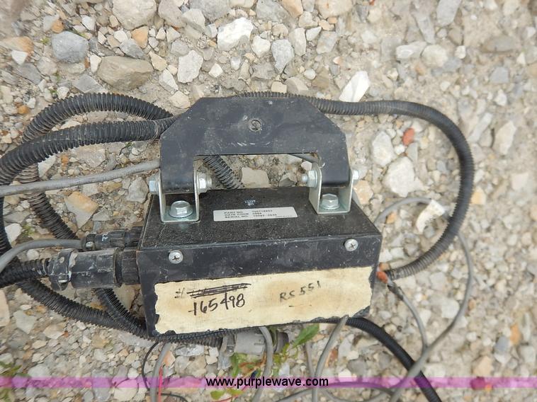 image for item J3884 2001 Case IH RS551 round baler