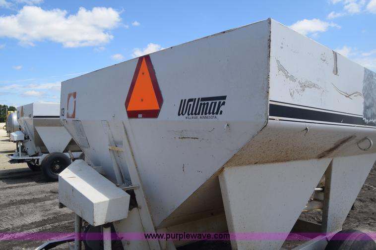 image for item J6509 Wilmar 500 fertilizer spreader