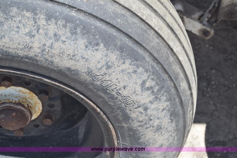 image for item J6509 Wilmar 500 fertilizer spreader