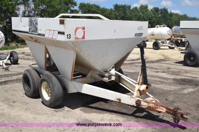 image for item J6509 Wilmar 500 fertilizer spreader