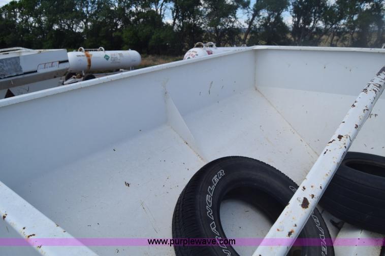 image for item J6511 Wilmar 500 fertilizer spreader