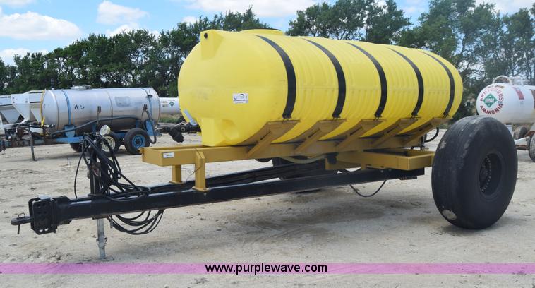 image for item J6517 Wako nurse tank trailer