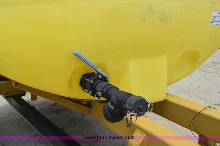 image for item J6517 Wako nurse tank trailer