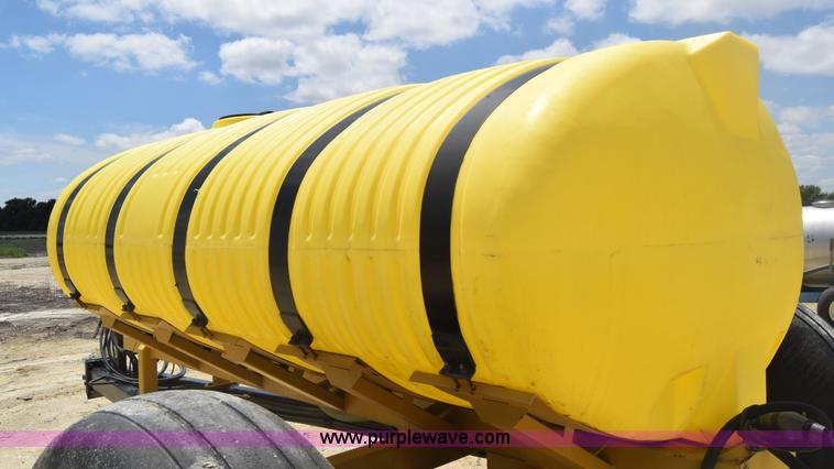 image for item J6517 Wako nurse tank trailer