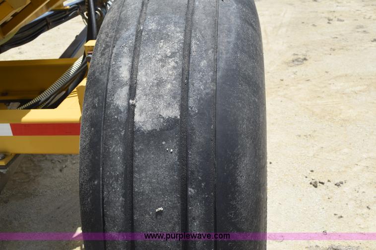 image for item J6517 Wako nurse tank trailer