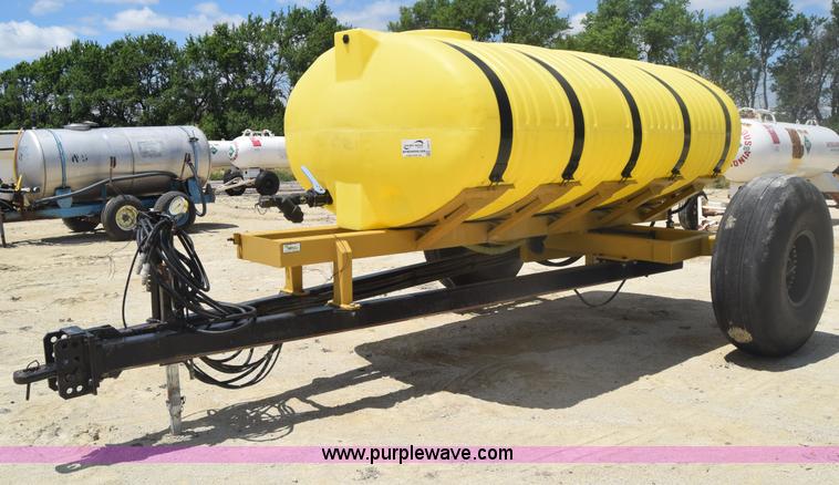 image for item J6517 Wako nurse tank trailer