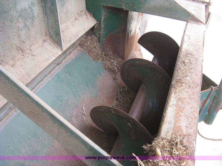 image for item J6540 Arts-Way Silamix 850-B feed wagon