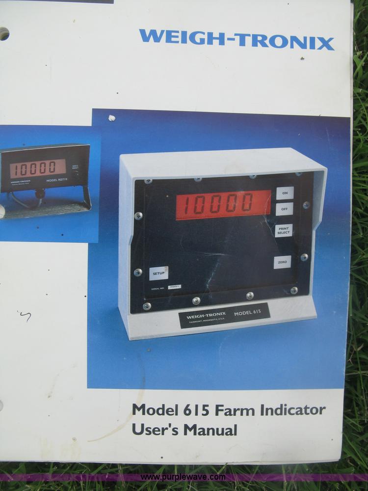 image for item J6540 Arts-Way Silamix 850-B feed wagon