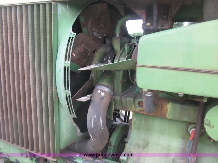 image for item J6541 1975 John Deere 4630 tractor