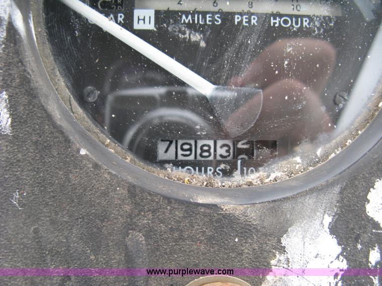 image for item J6541 1975 John Deere 4630 tractor