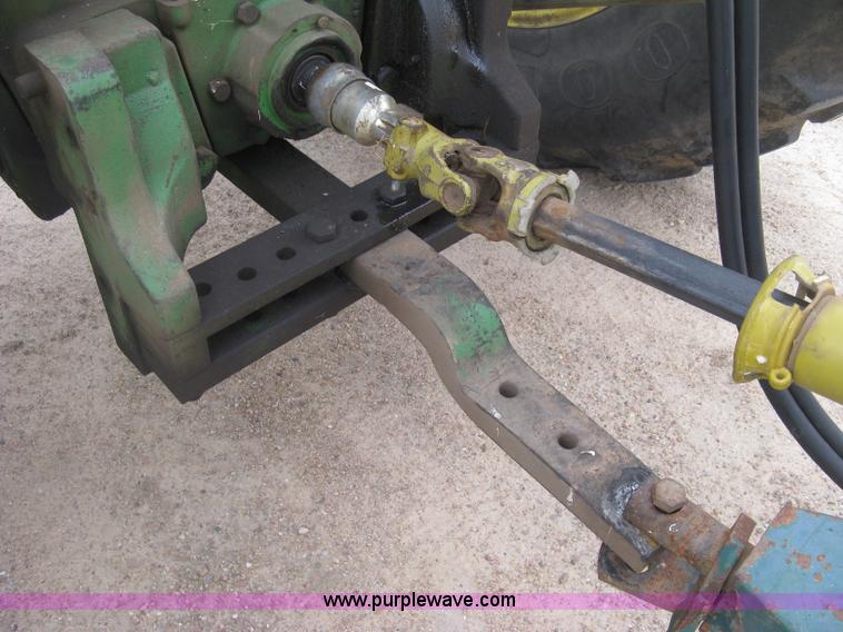 image for item J6541 1975 John Deere 4630 tractor