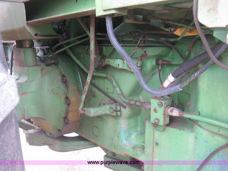 image for item J6541 1975 John Deere 4630 tractor