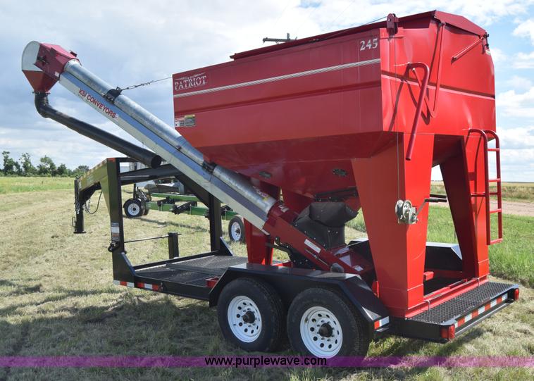 image for item J6573 Patriot 245 seed tender