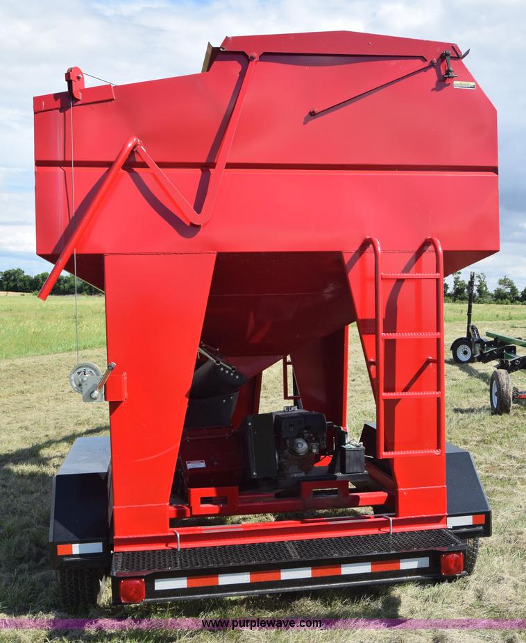 image for item J6573 Patriot 245 seed tender