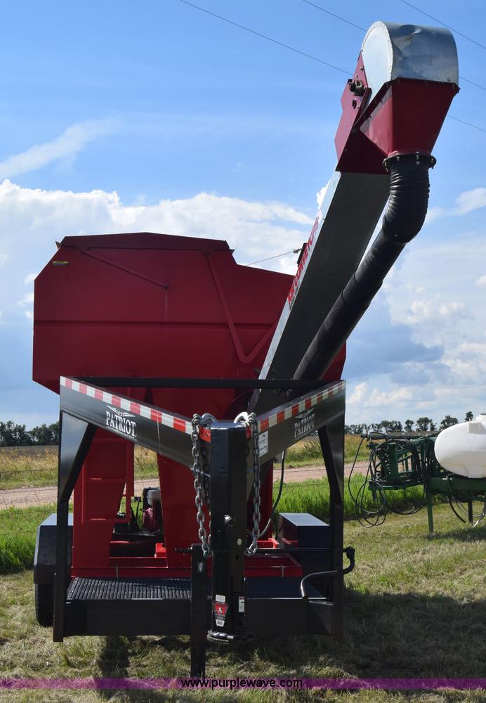 image for item J6573 Patriot 245 seed tender