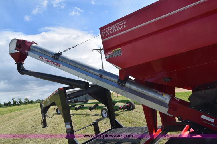 image for item J6573 Patriot 245 seed tender