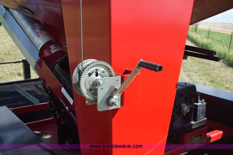 image for item J6573 Patriot 245 seed tender