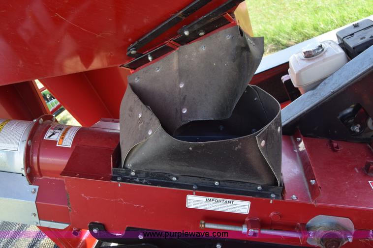 image for item J6573 Patriot 245 seed tender