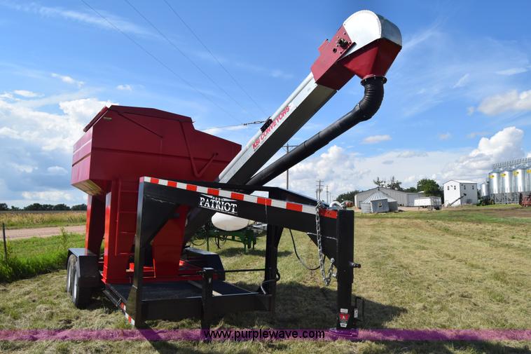 image for item J6573 Patriot 245 seed tender