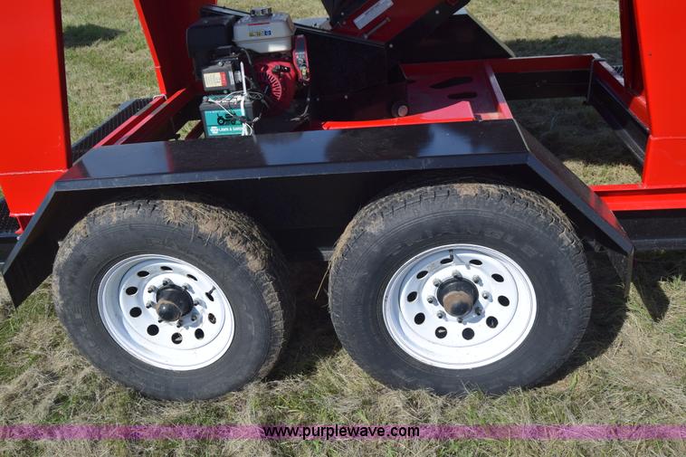 image for item J6573 Patriot 245 seed tender