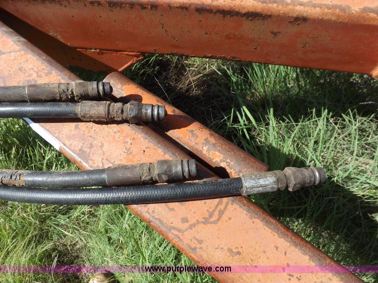 image for item J6961 Sunflower 7X5 sweep plow