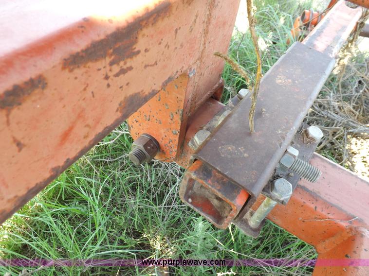 image for item J6961 Sunflower 7X5 sweep plow