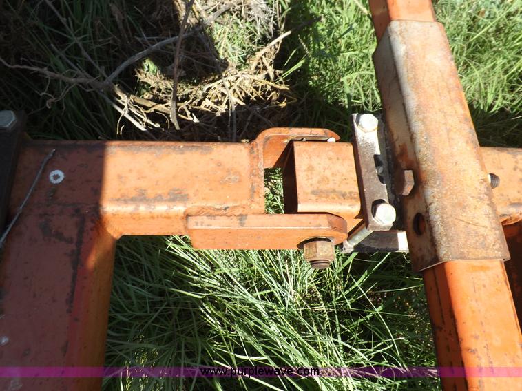 image for item J6961 Sunflower 7X5 sweep plow